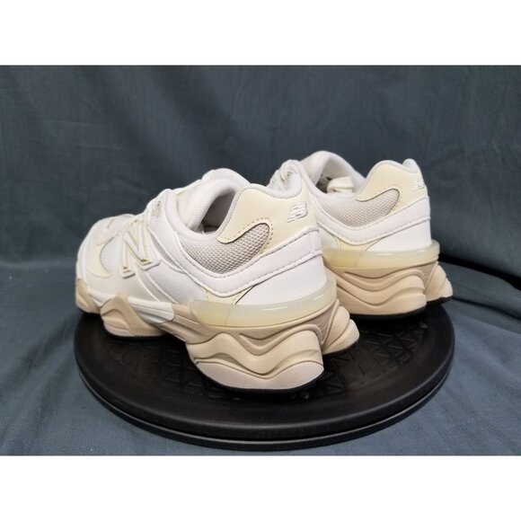 New Balance Kids 9060 Sneakers GC9060EK Linen Size 5 NEW NO BOX! - Picture 6 of 11